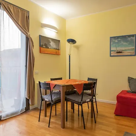 Appartement Xenia - Elegant 10 Min From Linate Milaan