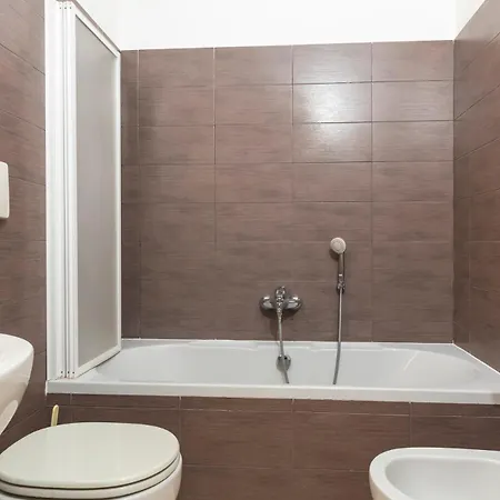 Appartement Xenia - Elegant 10 Min From Linate